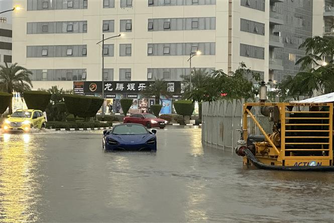 Đâu là thủ phạm thực sự của trận lũ lụt lịch sử ở Dubai - Ảnh 3.