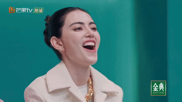 Một chị đẹp Trung Quốc bất ngờ trình diễn bản hit đạt 10 tỷ view Douyin của Tăng Duy Tân ở Đạp gió!- Ảnh 2.