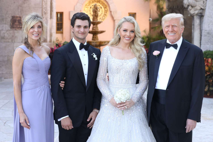 Bị coi là người kém sắc và mờ nhạt nhất nhà Trump, tiểu thư Tiffany Trump giờ “lột xác” ngoạn mục ra sao mà sắp vượt cả chị gái Ivanka? - Ảnh 4.