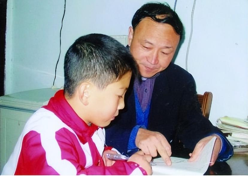 photo-1712044476935 photo-1712044476935