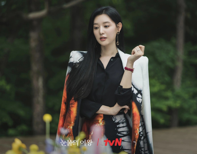 Nóng: “Nữ hoàng nước mắt” Kim Ji Won bị tố thành lập công ty ma để lách luật, trốn thuế - Ảnh 5. Nóng: “Nữ hoàng nước mắt” Kim Ji Won bị tố thành lập công ty ma để lách luật, trốn thuế - Ảnh 5.