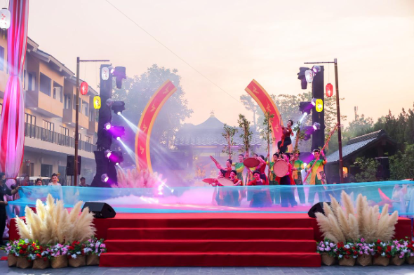 Phú Thọ: Biển người đổ về ngày hội Mạch nguồn khoáng nóng 10/3 âm lịch - Ảnh 8.