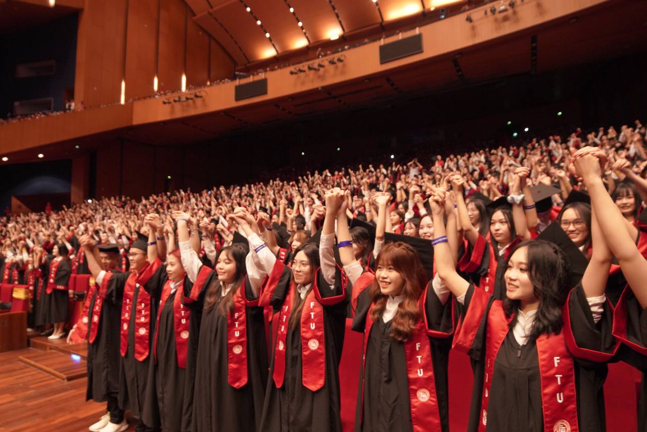 Lộ diện 3 sinh viên học