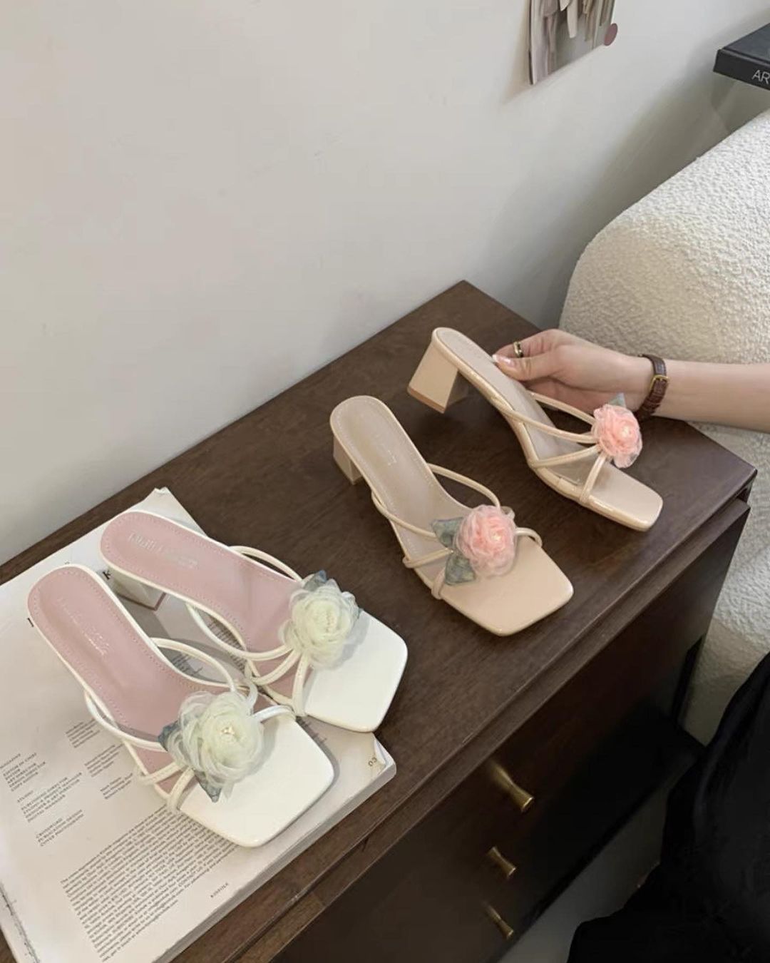 3 shop order giày dép Quảng Châu trên Instagram: Liên tục cập nhật mẫu hot, giá thành cực “yêu thương”- Ảnh 2.