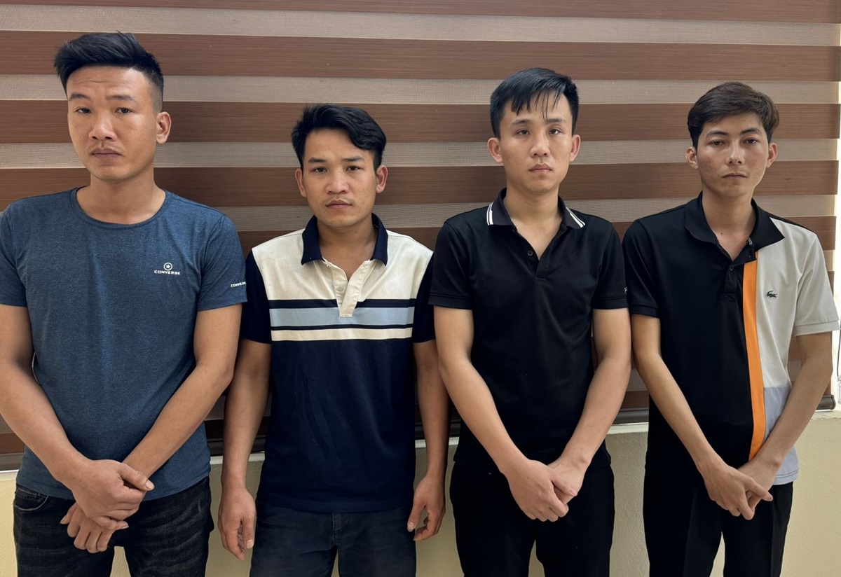Chú rể mở "tiệc ma túy" tại đám cưới- Ảnh 1. Chú rể mở "tiệc ma túy" tại đám cưới- Ảnh 1.
