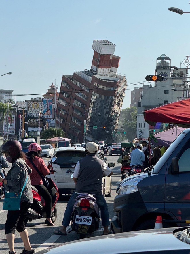 Động đất ở Đài Loan: Du học sinh Việt đang ngủ mà cả phòng rung lắc, có người nhảy xuống khỏi xe ô tô vì sợ - Ảnh 2.