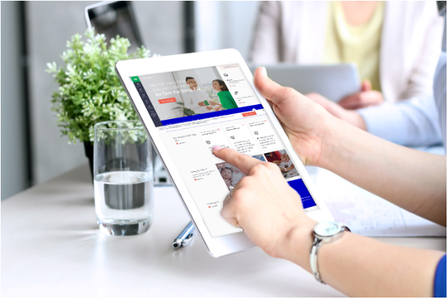 Đ&aacute;nh dấu 25 năm th&agrave;nh lập, Manulife Việt Nam tung sản phẩm mới với cam kết ho&agrave;n ph&iacute; - Ảnh 2.