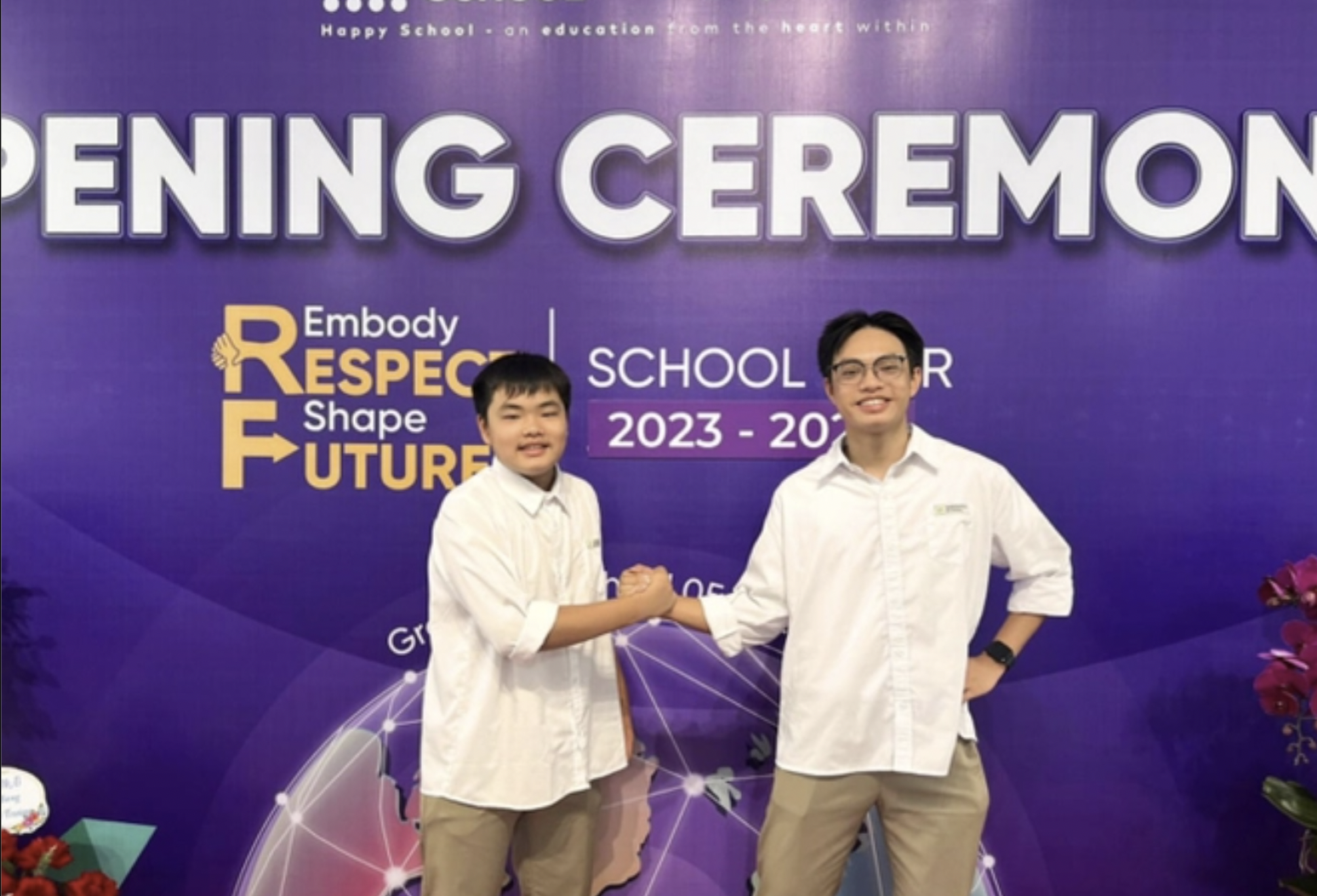 Xuân Bắc cho 2 ''quý tử'' theo học tại 1 trường song ngữ có học phí bất ngờ, khuôn viên rộng tới 30.000m2 lại xanh - sạch - đẹp nhất nhì miền Bắc- Ảnh 1. Xuân Bắc cho 2 ''quý tử'' theo học tại 1 trường song ngữ có học phí bất ngờ, khuôn viên rộng tới 30.000m2 lại xanh - sạch - đẹp nhất nhì miền Bắc- Ảnh 1.
