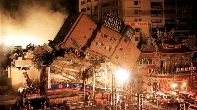 Hình ảnh hiện tại đáng kinh ngạc về ngôi đền &quot;biểu tượng&quot; sau một trong những trận động đất kinh hoàng nhất tại Đài Loan- Ảnh 1.
