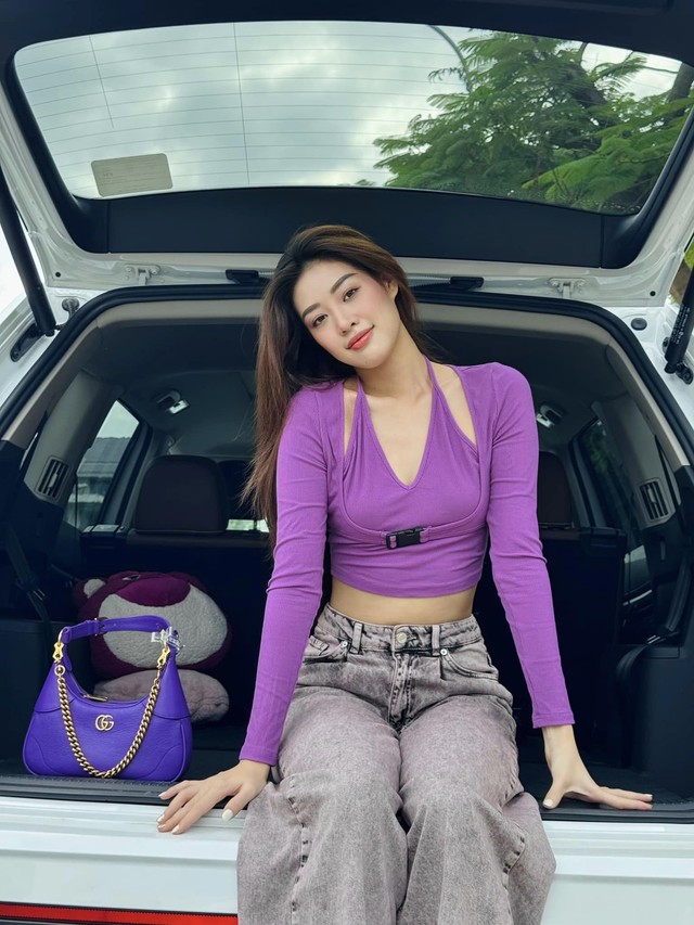 Hoa hậu Khánh Vân dạo này: Vừa tậu nhà mới, xe bạc tỷ và chuyện tình cảm cực kín tiếng - Ảnh 10.