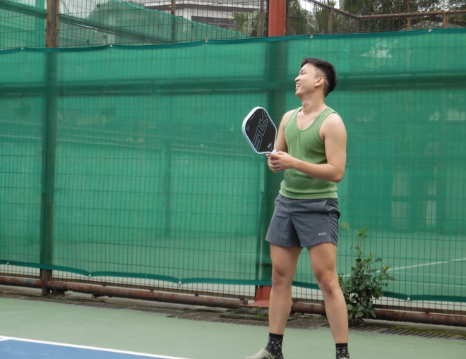 Vì sao dân tình đổ xô kéo nhau ra sân chơi pickleball: Môn này nguy hiểm vì nó... quá vui! - Ảnh 4.