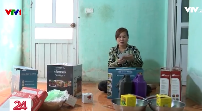 Bẫy qu&agrave; tặng: Tiền trao nhưng... ch&aacute;o kh&ocirc;ng m&uacute;c - Ảnh 6.