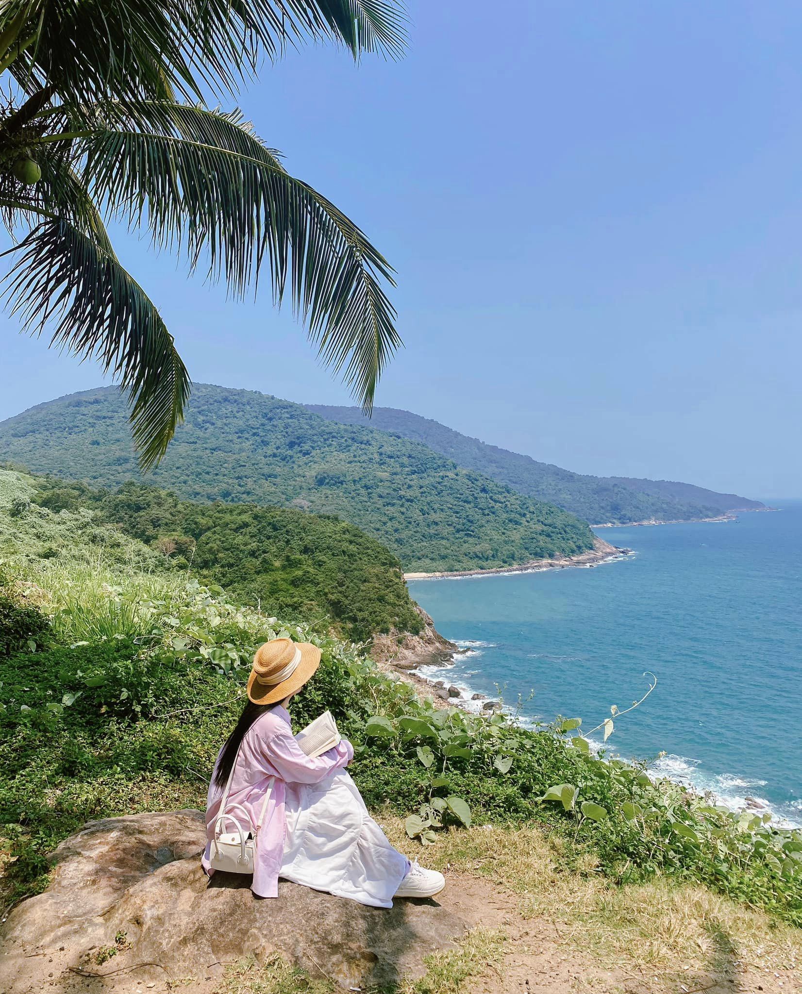 Giá vé máy bay cao, cô gái trẻ chọn đi xe khách 770km từ Hà Nội vào Đà Nẵng với chi phí gây bất ngờ- Ảnh 2.