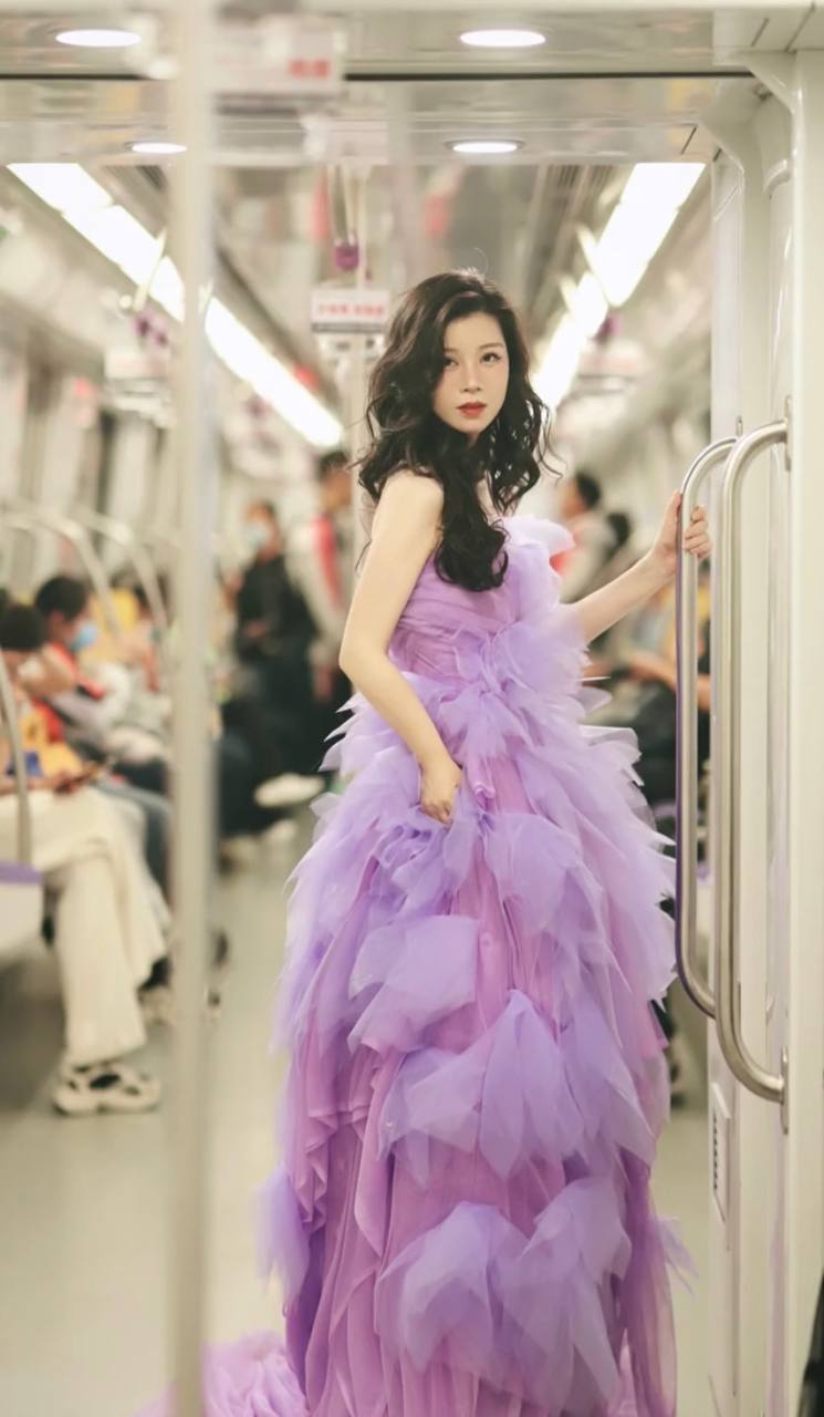 Cô gái trang điểm cho mẹ U50 như thiếu nữ thanh xuân: Dân mạng khen hết lời vì quá xinh đẹp giống diễn viên TVB- Ảnh 11.