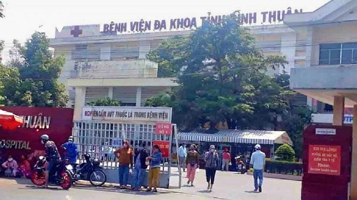 Thông tin mới vụ 52 du khách nhập viện, nghi ngộ độc thực phẩm ở Phan Thiết - Ảnh 2.