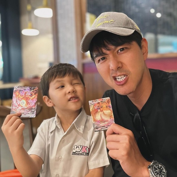 Sao nam "số hưởng nhất showbiz" U50 vẫn trẻ đẹp bất ngờ, vừa tiêu tan sự nghiệp liền sở hữu 34.000 tỷ - Ảnh 7. Sao nam "số hưởng nhất showbiz" U50 vẫn trẻ đẹp bất ngờ, vừa tiêu tan sự nghiệp liền sở hữu 34.000 tỷ - Ảnh 7.
