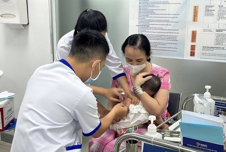 Bộ Y tế cấp phép vaccine sốt xuất huyết, zona thần kinh và phế cầu 23 - Ảnh 2.