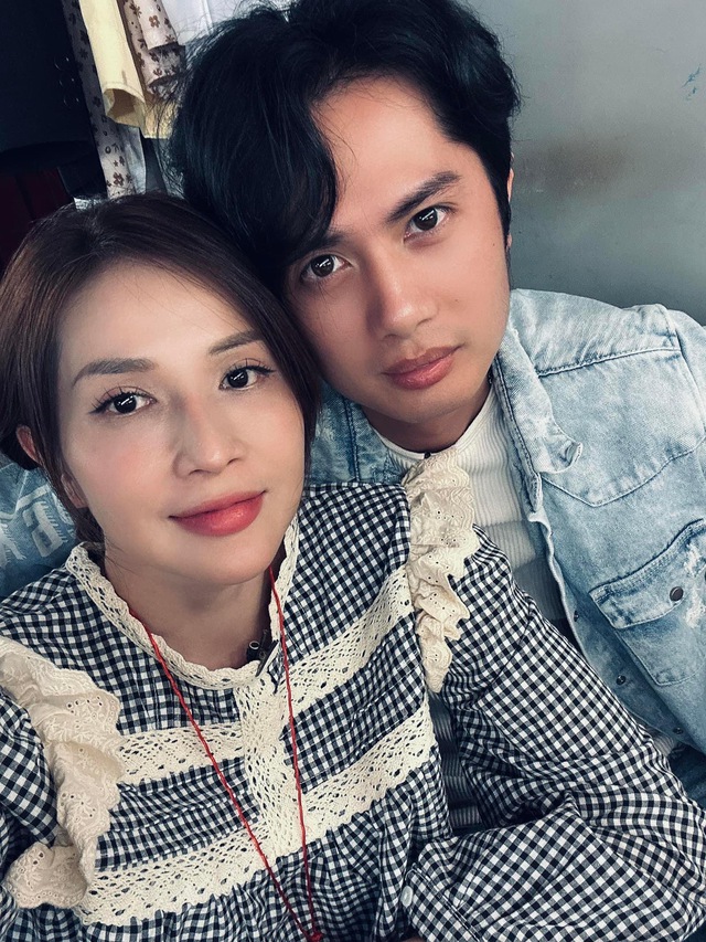 Hậu bị t&oacute;m du lịch chung v&agrave; d&ugrave;ng đồ đ&ocirc;i với Huỳnh Phương, Khả Như c&oacute; ngay 1 thay đổi lạ - Ảnh 7.
