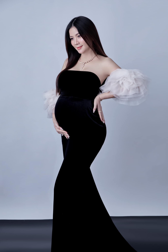Diễn viên Kha Ly xác nhận đang mang thai 7 tháng sau 8 năm kết hôn - Ảnh 6.