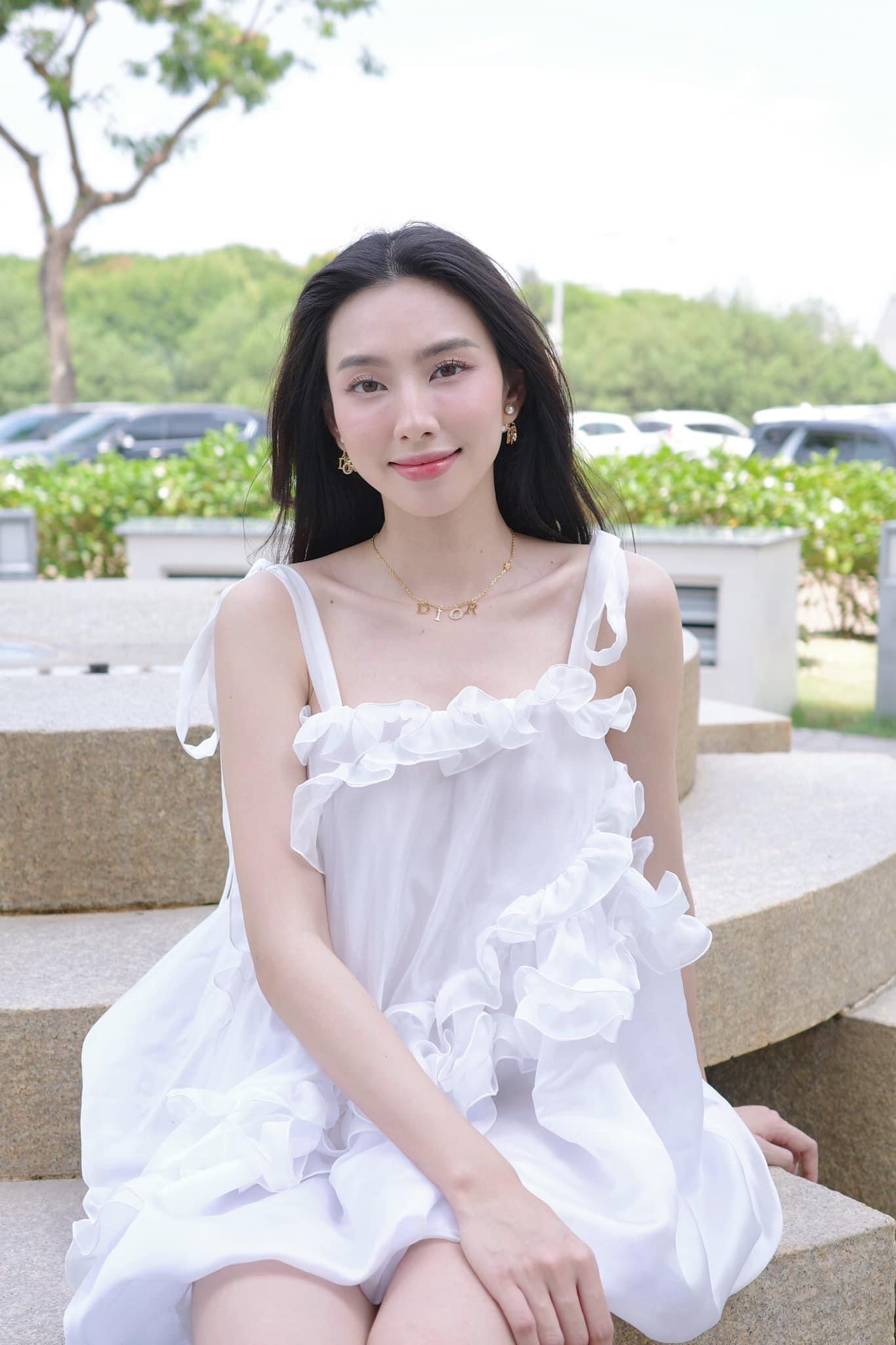 Xôn xao hình ảnh Thuỳ Tiên vui vẻ facetime với Quang Linh Vlog hậu 5 lần 7 lượt né tránh trước truyền thông- Ảnh 18.