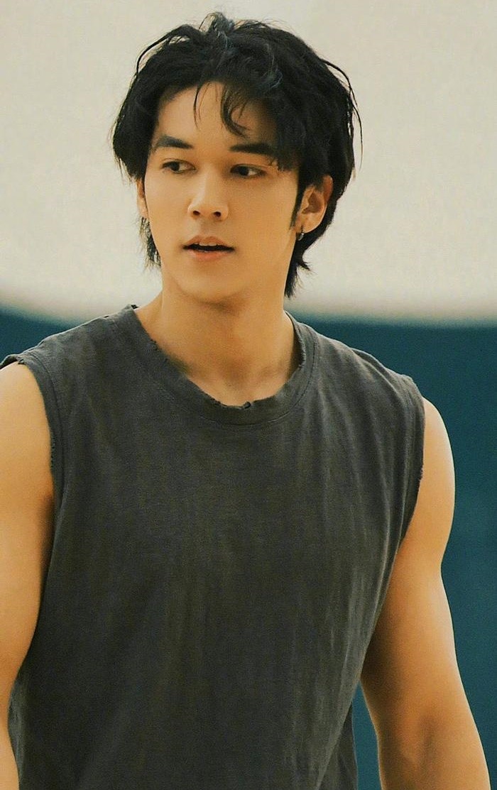 Bị đ&ograve;i đuổi khỏi showbiz nhưng sao nam n&agrave;y vẫn được đề cử giải thưởng lớn, netizen c&agrave; khịa thấy m&ugrave;i tiền thoang thoảng đ&acirc;u đ&acirc;y - Ảnh 4.