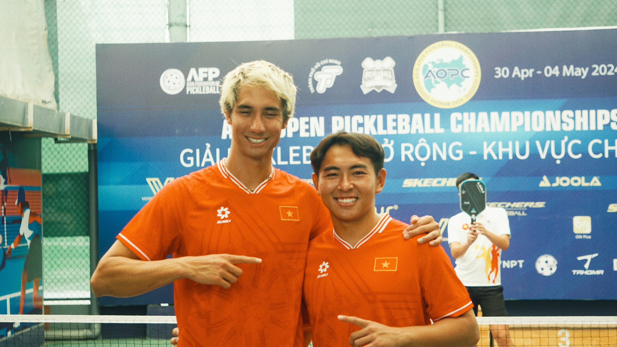 Phỏng vấn độc quyền trai đẹp top 37 Pickleball thế giới: Vừa ngầu vừa cao, mê tít nước mía, độc thân và mong tìm được bạn gái ở Việt Nam! - Ảnh 4.