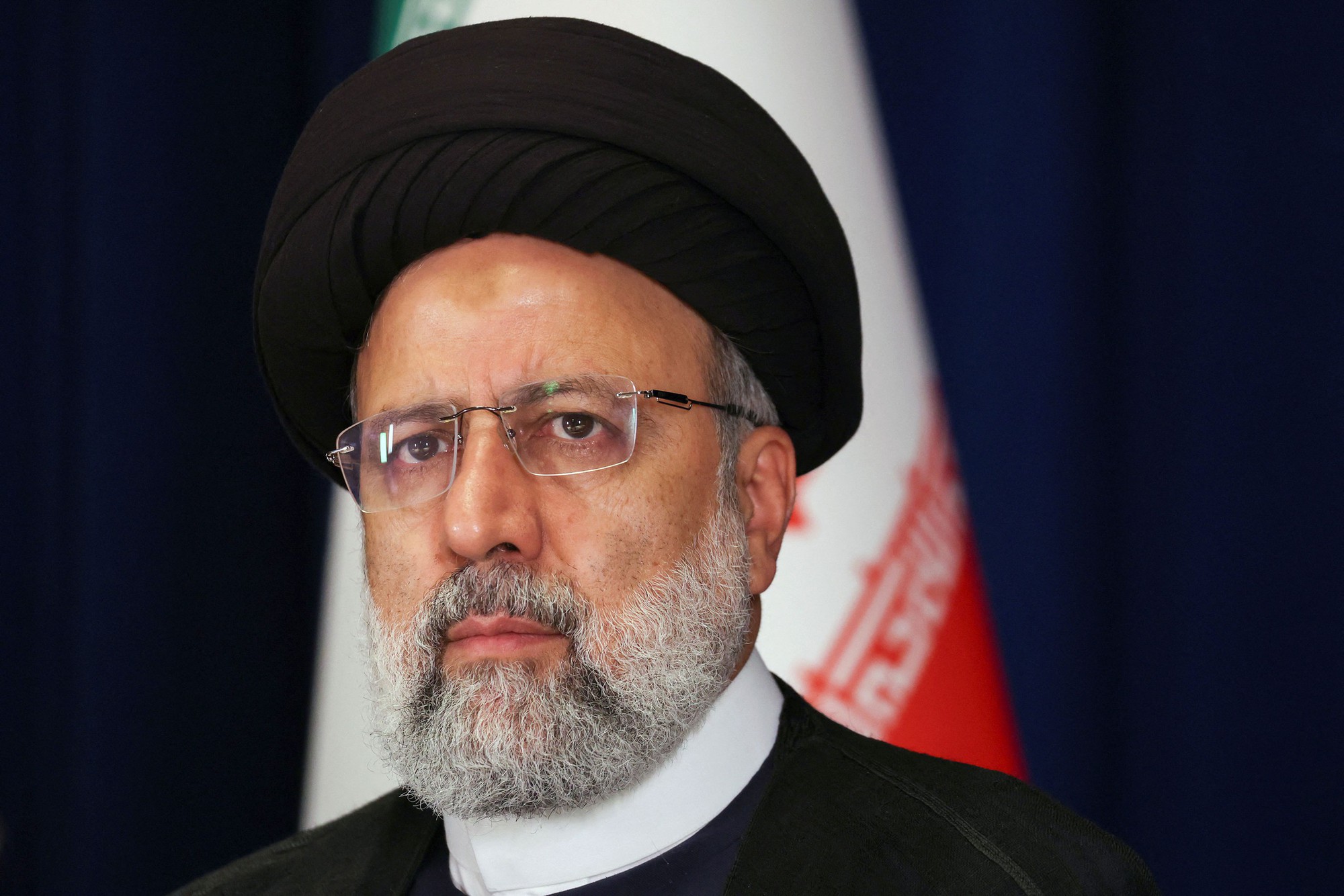 Tổng thống Iran được xác nhận thiệt mạng trong vụ rơi trực thăng - Ảnh 1.