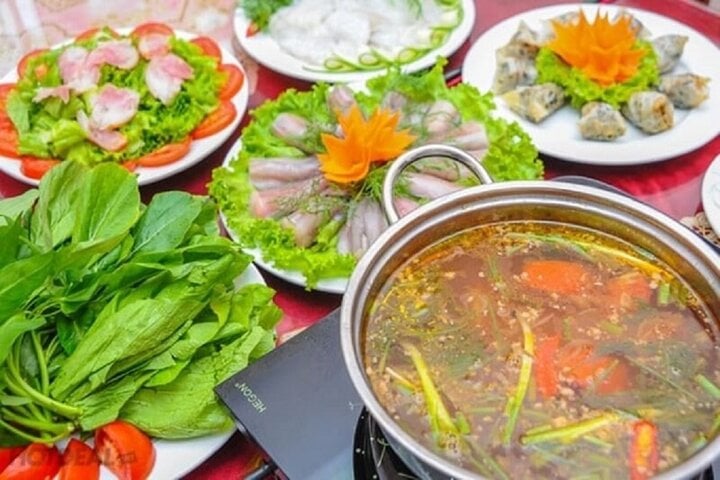 Đặc sản lẩu cá khoai Quảng Bình thơm ngon nức tiếng - Ảnh 5.