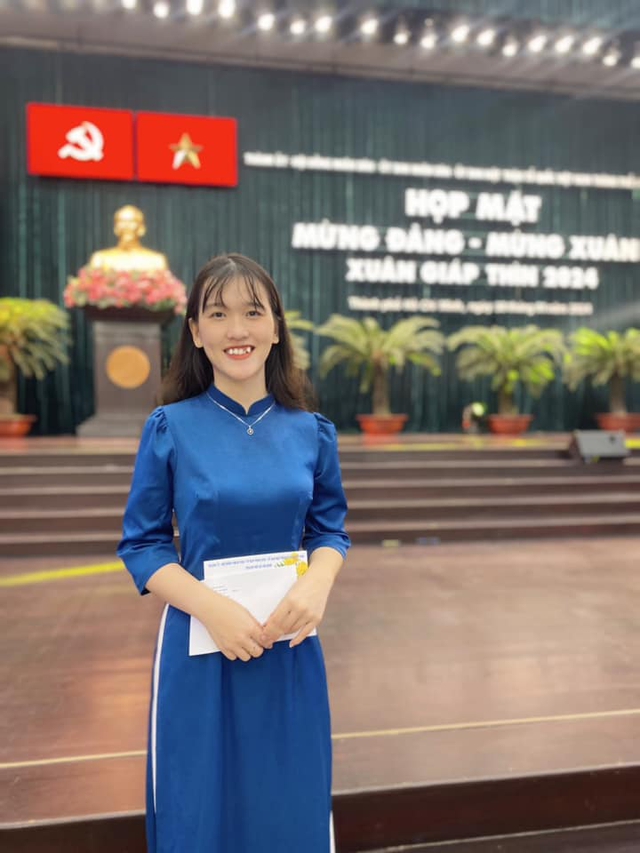 Cựu thí sinh Olympia lột xác cực kỳ xinh xắn, gây ấn tượng khi thành thủ khoa đầu ra ĐH Kinh tế - Luật - Ảnh 4.