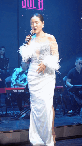 Phương Linh cố tình hát hit độc quyền của Văn Mai Hương rồi xin lỗi - Ảnh 2.