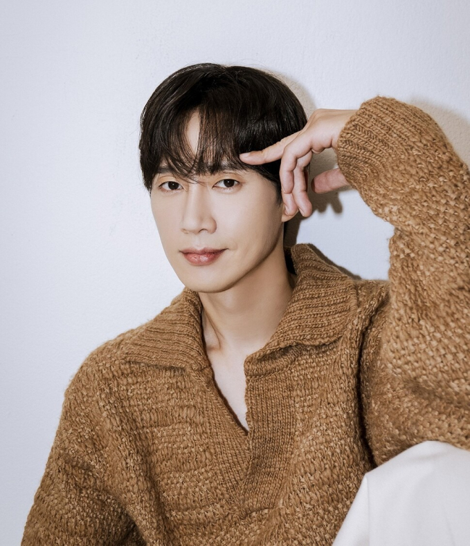 Phản diện &quot;Nữ hoàng nước mắt&quot; Park Sung Hoon: Bố đột quỵ, từng phải sống trong căn hộ như tầng hầm - Ảnh 6.