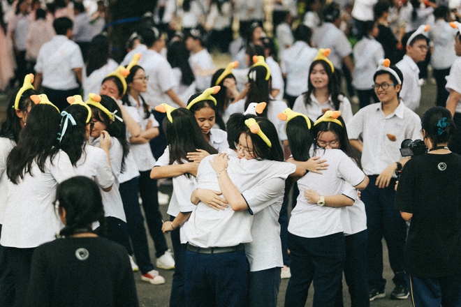 Hôm nay, ngày cuối cùng của tháng 5: Là kết thúc đời học sinh và là khởi đầu một hành trình hoàn toàn mới của 2k6! - Ảnh 2.