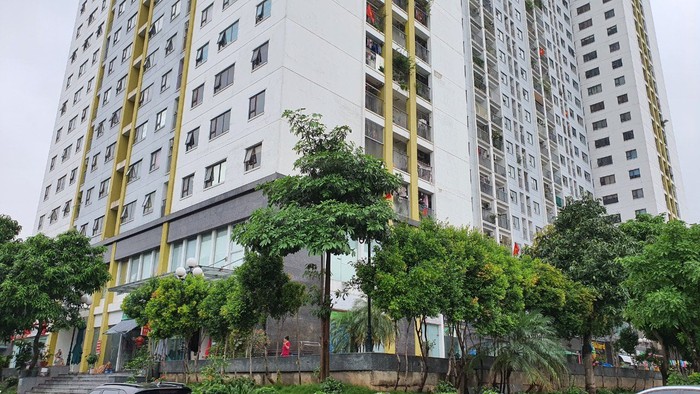 Thông tin mới về vụ người phụ nữ đạp cư dân gây náo loạn chung cư ở Hà Nội - Ảnh 2. Thông tin mới về vụ người phụ nữ đạp cư dân gây náo loạn chung cư ở Hà Nội - Ảnh 2.