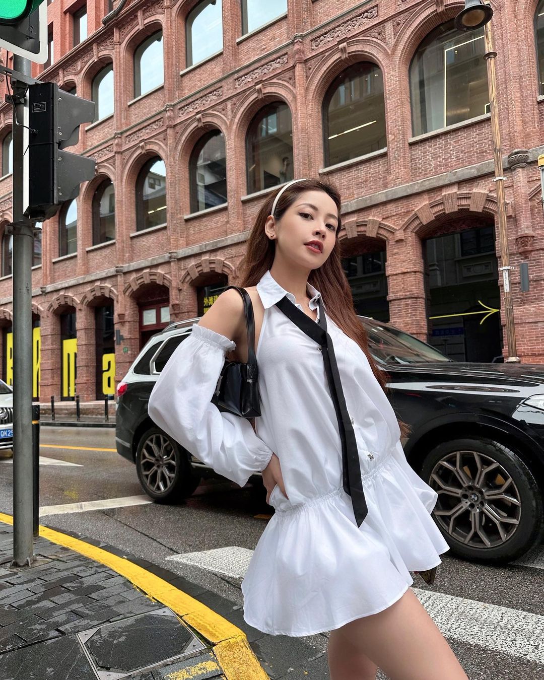 Style của Chi Pu quá đỉnh: Diện bộ nào cũng xinh như mộng, đến phái nữ xứ tỷ dân cũng muốn "copy" theo- Ảnh 1. Style của Chi Pu quá đỉnh: Diện bộ nào cũng xinh như mộng, đến phái nữ xứ tỷ dân cũng muốn "copy" theo- Ảnh 1.