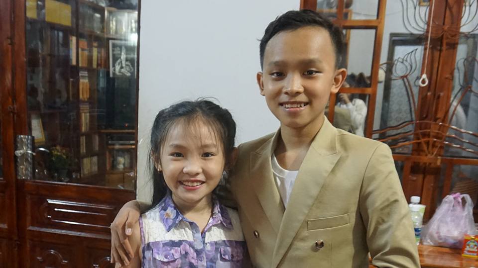 Sau 7 năm "mất tích", cô gái được mệnh danh "Thần đồng dân ca" giờ ra sao? - Ảnh 2. Sau 7 năm "mất tích", cô gái được mệnh danh "Thần đồng dân ca" giờ ra sao? - Ảnh 2.