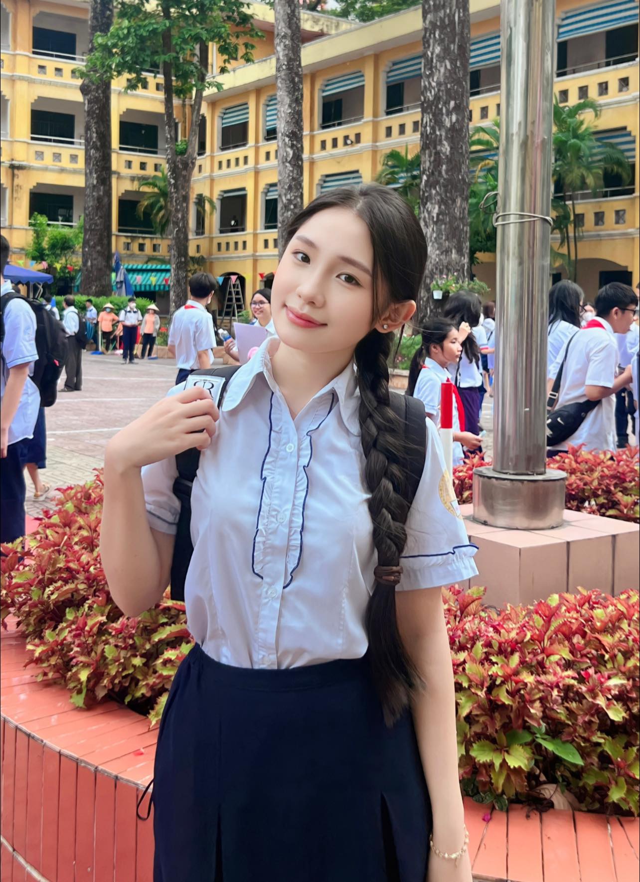Sau 7 năm "mất tích", cô gái được mệnh danh "Thần đồng dân ca" giờ ra sao? - Ảnh 7. Sau 7 năm "mất tích", cô gái được mệnh danh "Thần đồng dân ca" giờ ra sao? - Ảnh 7.