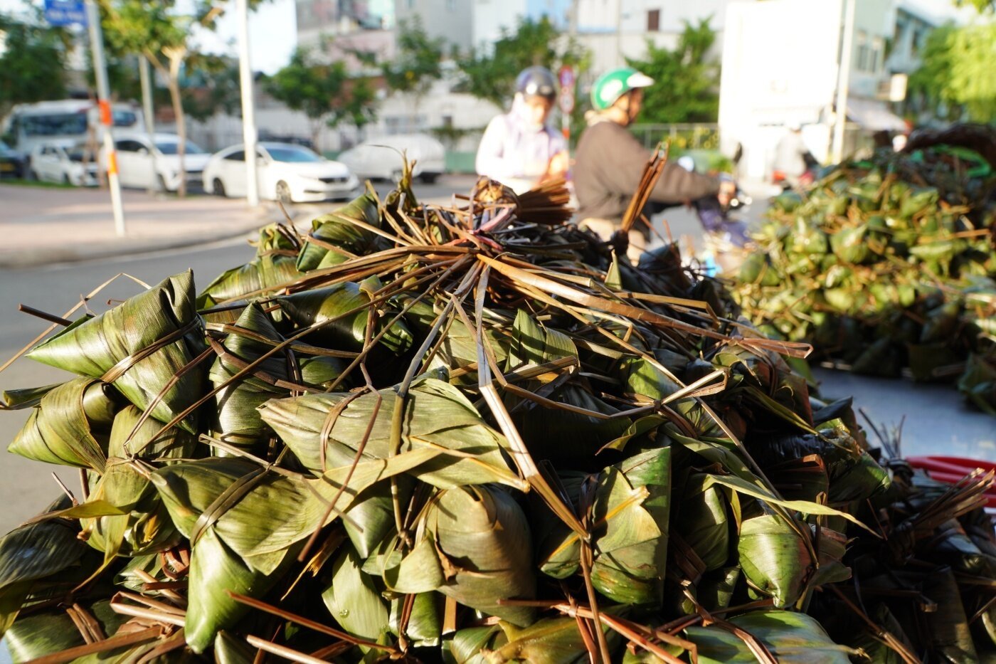 TP.HCM: Chen chân mua bánh đặc sản của người Hoa dịp Tết Đoan ngọ - Ảnh 21.