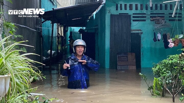 Miền Bắc tiếp tục mưa dông, đề phòng lũ quét và sạt lở tại 9 tỉnh - Ảnh 1.