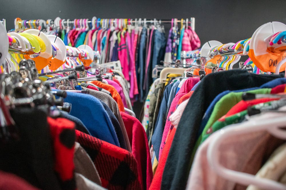 lãng phí tiền bạc