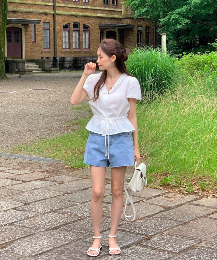 Mốt quần ngắn lên ngôi trong mùa hè năm nay - Ảnh 4.