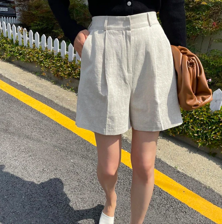 Mốt quần ngắn lên ngôi trong mùa hè năm nay - Ảnh 3.