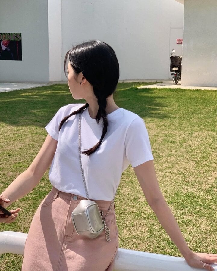 Món thời trang cơ bản giúp các nàng tiết kiệm thời gian lên đồ - Ảnh 1.