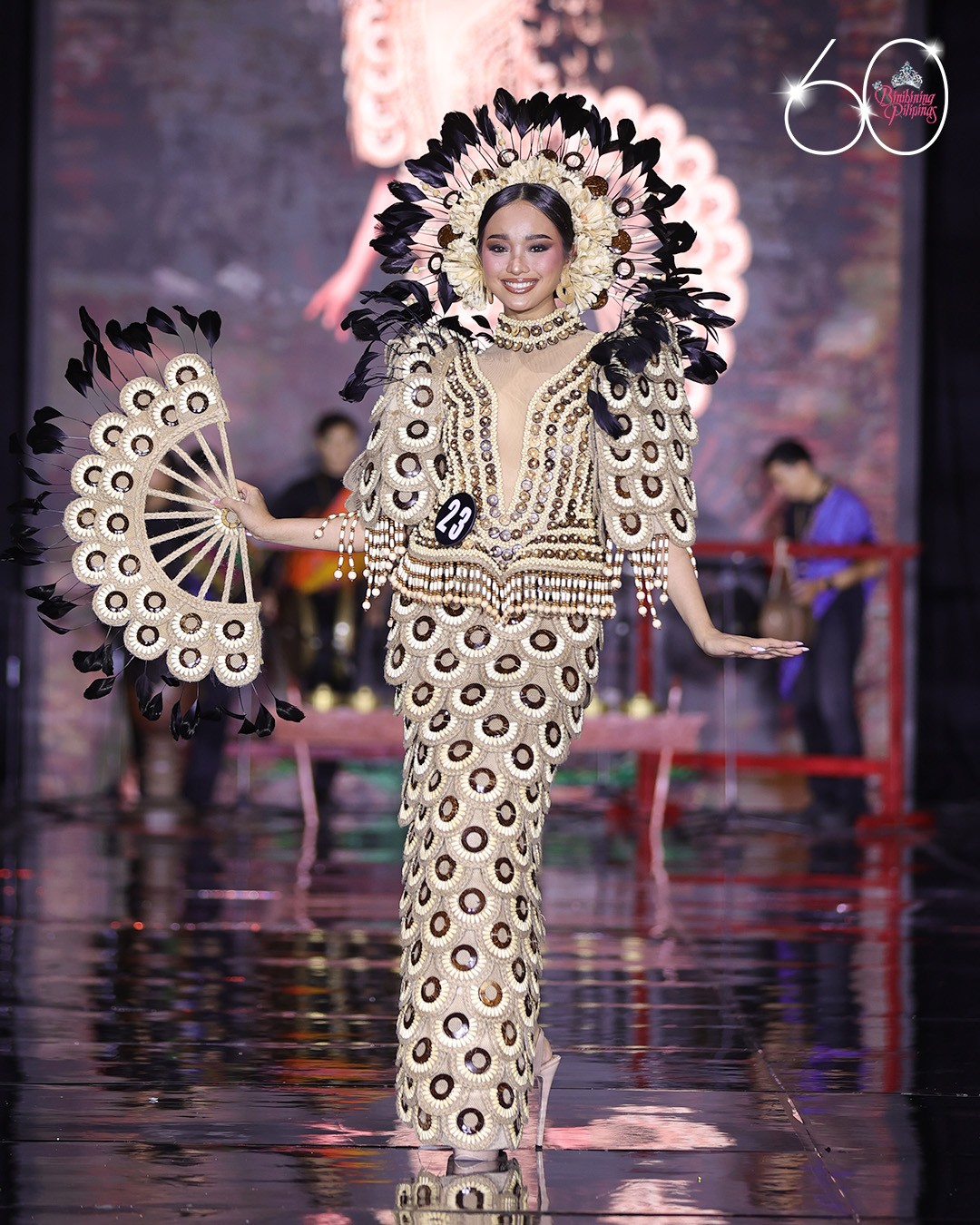 5 trang phục dân tộc đẹp nhất Hoa hậu Philippines 2024 - Ảnh 4.