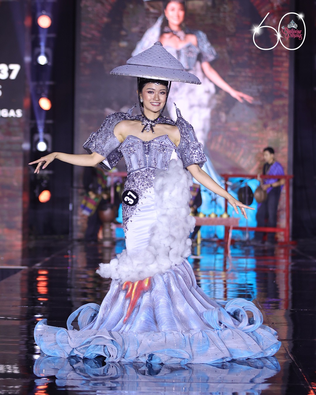 5 trang phục dân tộc đẹp nhất Hoa hậu Philippines 2024 - Ảnh 14.
