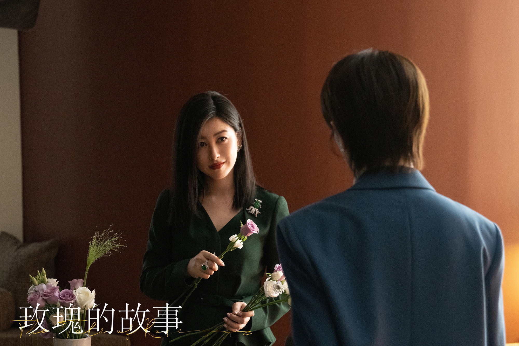 Mỹ nh&acirc;n 8 lần lọt top đẹp nhất thế giới: Si&ecirc;u gi&agrave;u từ phim tới đời, Lưu Diệc Phi cũng phải k&eacute;m cạnh - Ảnh 5.