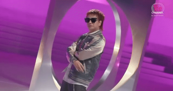 Nam ca sĩ sở hữu nhiều bản hit view khủng gây sốc khi chia sẻ: Căn bệnh liệt dây thần kinh số 7 khiến tôi mất tất cả kỹ năng làm nghề - Ảnh 2.