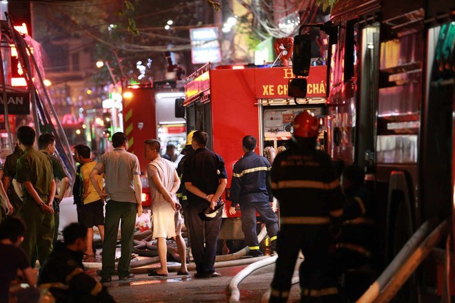 Những nguyên nhân khiến 4 nạn nhân ở vụ cháy ở Định Công không thể thoát ra ngoài an toàn? - Ảnh 8.
