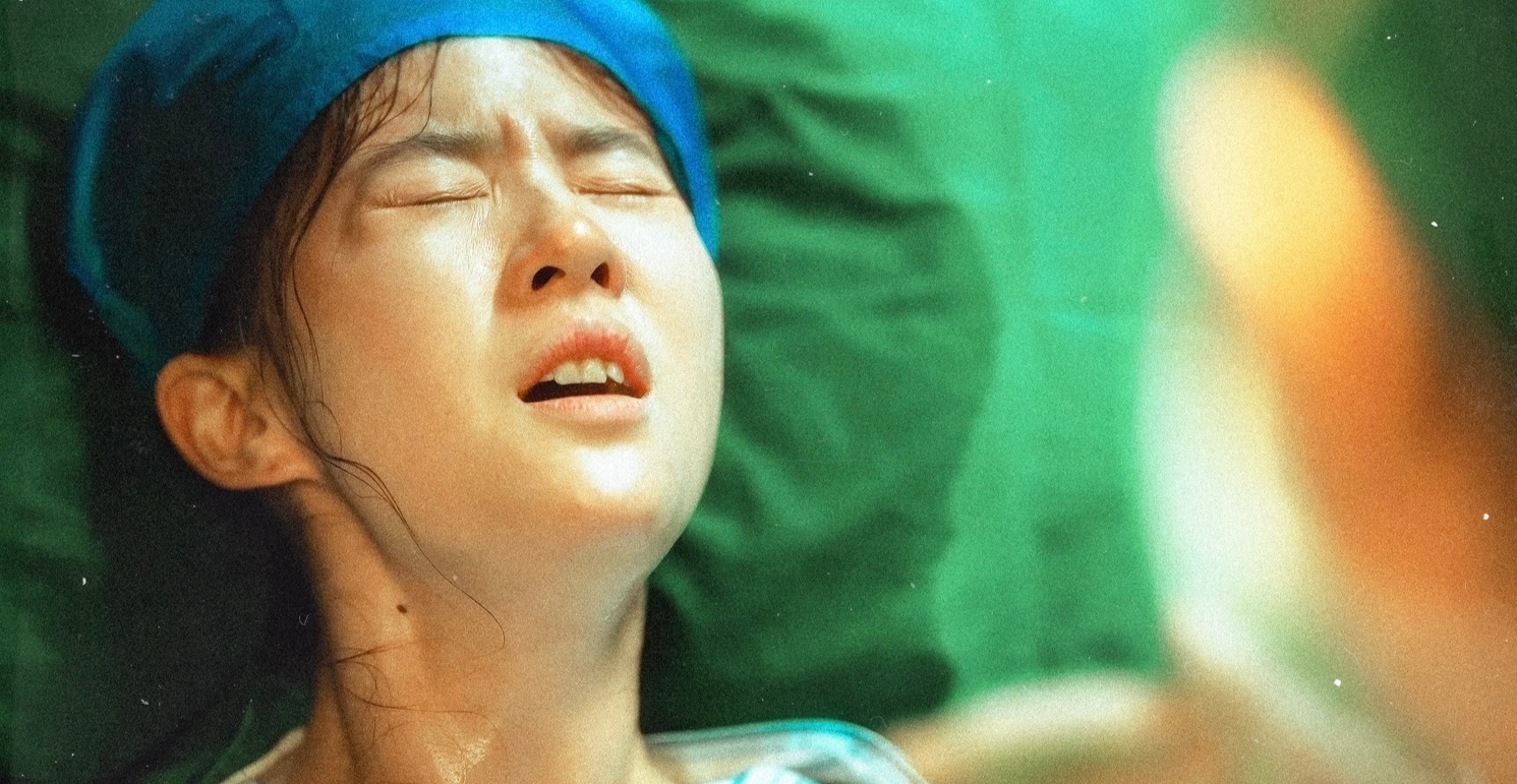 Kh&ocirc;ng ngờ c&oacute; ng&agrave;y Lưu Diệc Phi lại được khen diễn hay, h&uacute;t 890 triệu view nhờ cảnh phim b&ugrave;ng nổ cảm x&uacute;c - Ảnh 3.