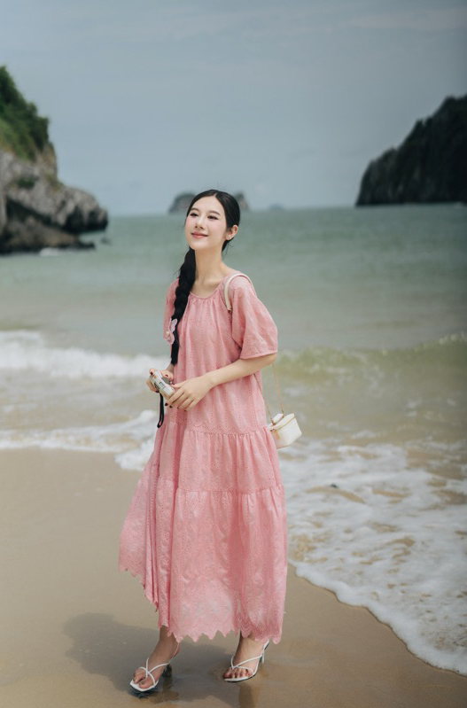 Gọi Thanh Hằng là nữ thần mùa hè vì style đẹp và sang quá đỗi - Ảnh 11.