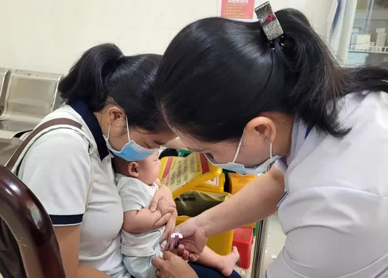 TP. Hồ Chí Minh: Gia tăng ca bệnh ho gà ở trẻ chưa được tiêm vaccine - Ảnh 1.